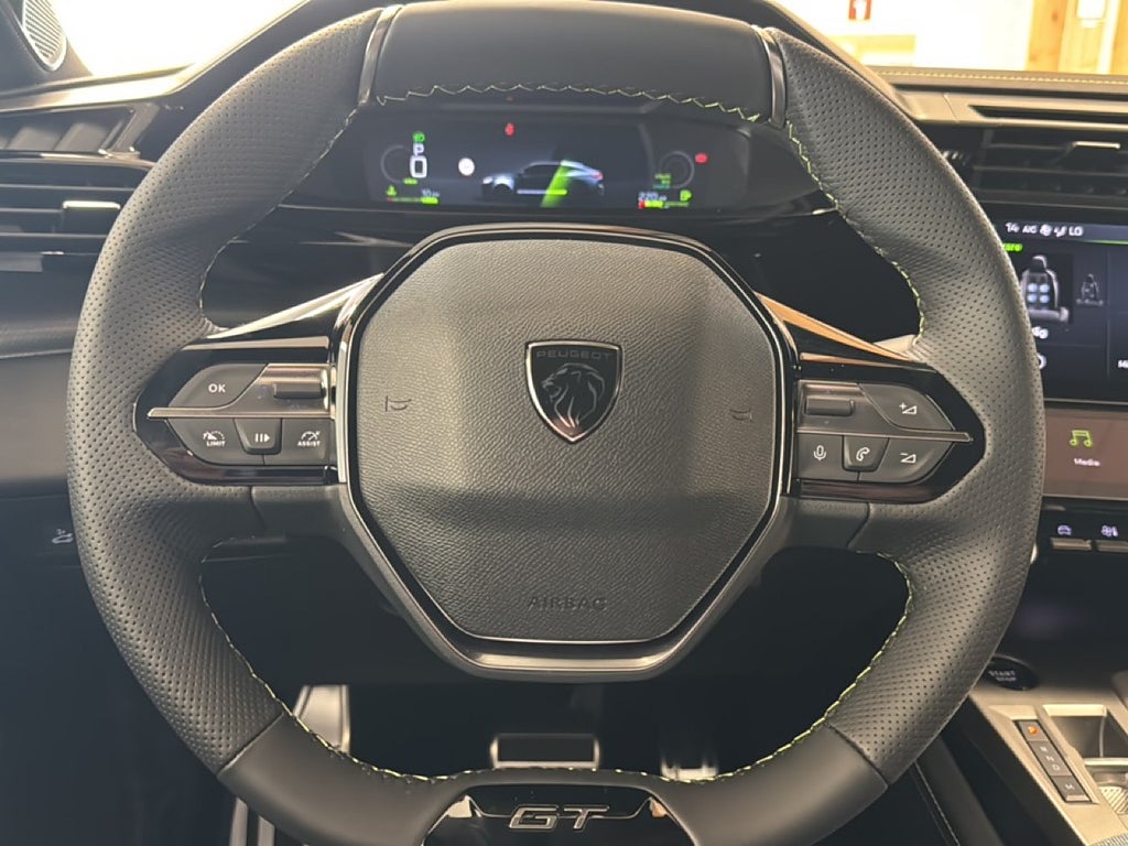Peugeot 408 GT Hybrid 145HK 1.2 e-DSC 360 kamera – bild 22