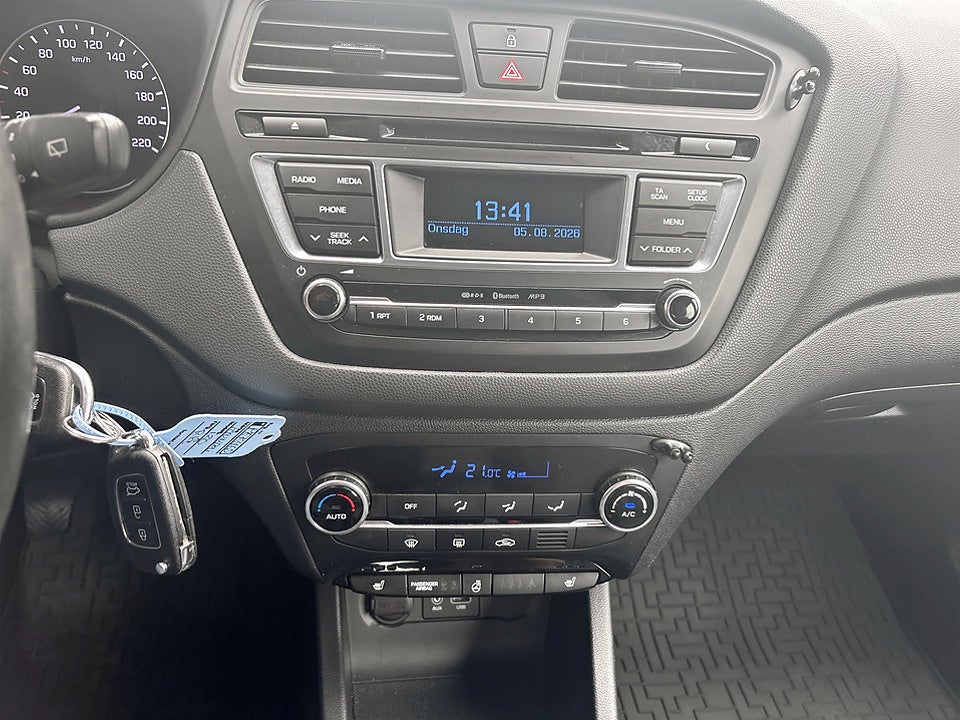 Bild på Hyundai i20 ComfortPlus 1.2 84hk DRAG RATTVÄRME