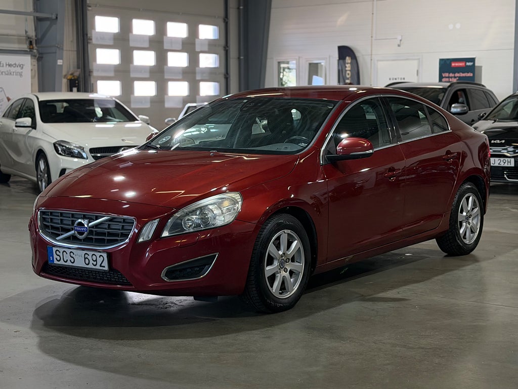 Volvo S60 DRIVe Momentum 115hk Fullservad | Kamrem Bytt | 1 Ägare