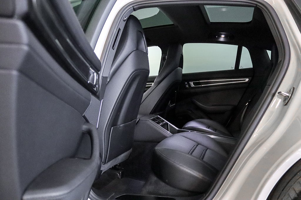 Porsche Panamera 4 E-Hybrid PDK Platinum Edition MOMS