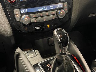 SUV Nissan Qashqai 18 av 25