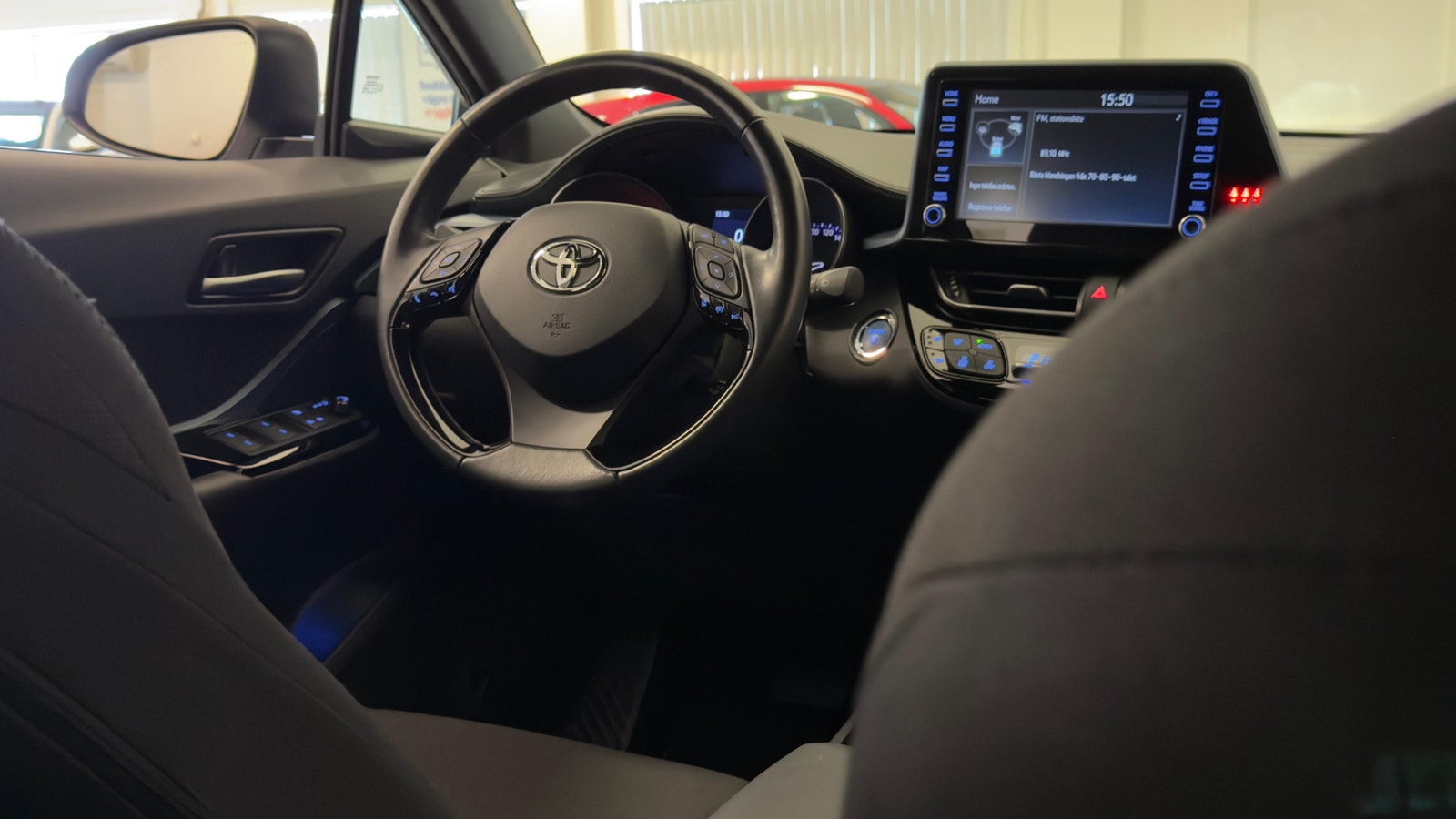 Toyota C-HR Hybrid 2.0 184hk X-Edition |Backkamera|Keyless 2022 - miniatyr 18