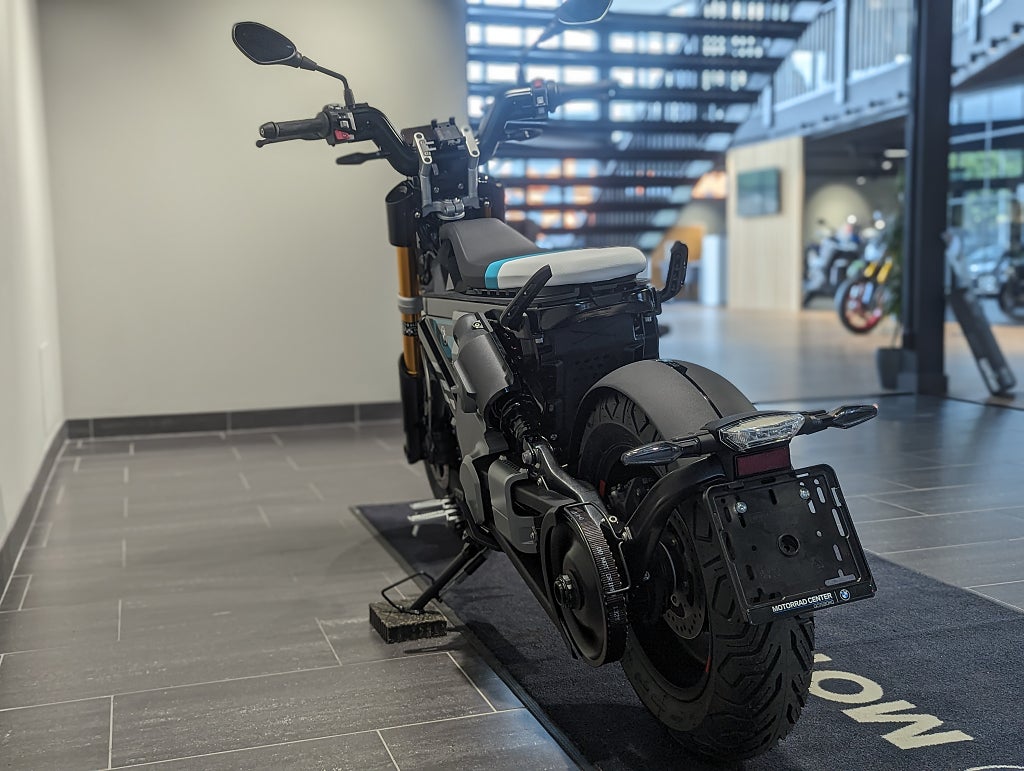 BMW CE02 Moped .Ord pris: 93.345kr NU: 49.900kr!Highline.Omg lev.