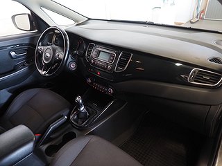 Minibuss Kia Carens 10 av 21
