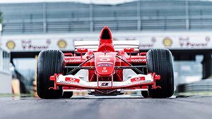 Michael Schumacher tog hem fem segrar med Ferrari F2003 GA #229. Foto: RM Sotheby's