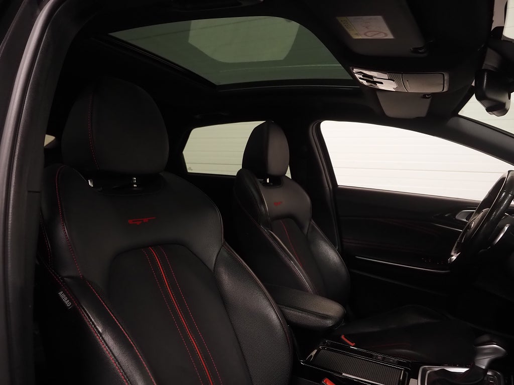 Kia ProCee'd GT 1.6 T GDI DCT 204hk Pano Navi Kamera ACC 2020