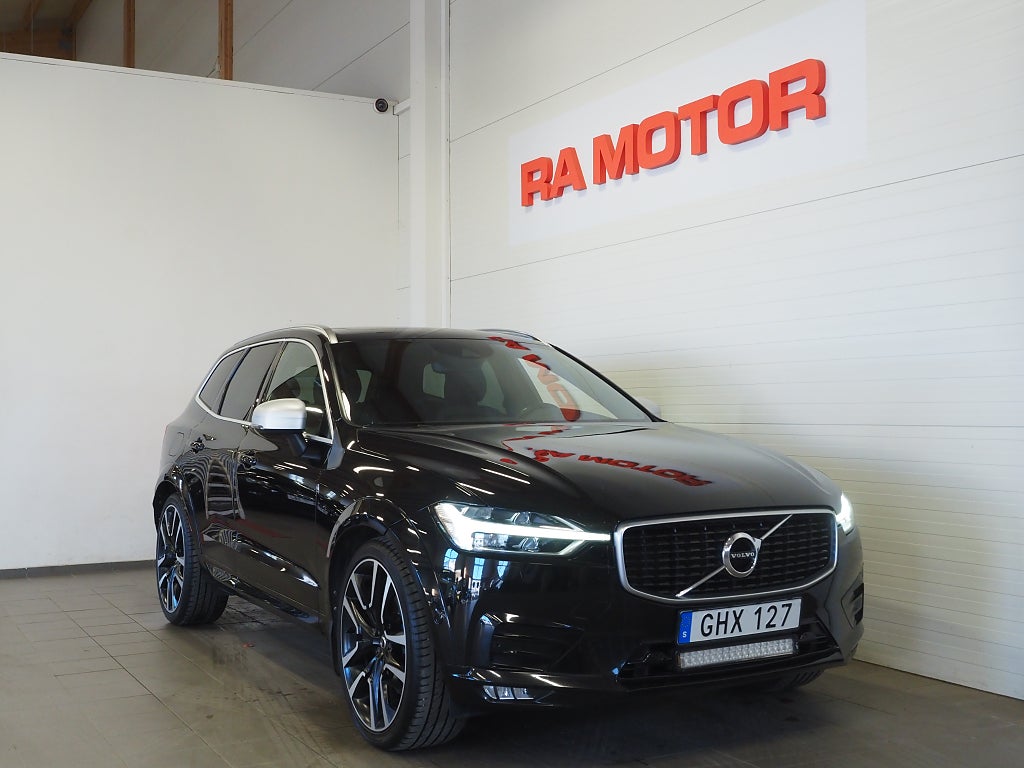 Volvo XC60 T5 AWD 250hk R-Design |Luftfjädring|Pano|Drag|22"| 2018