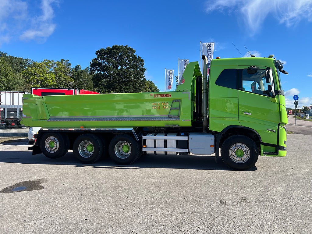 Volvo FH16 550 8x4*4 Tridem Tippbil I-See, Fullutrustad