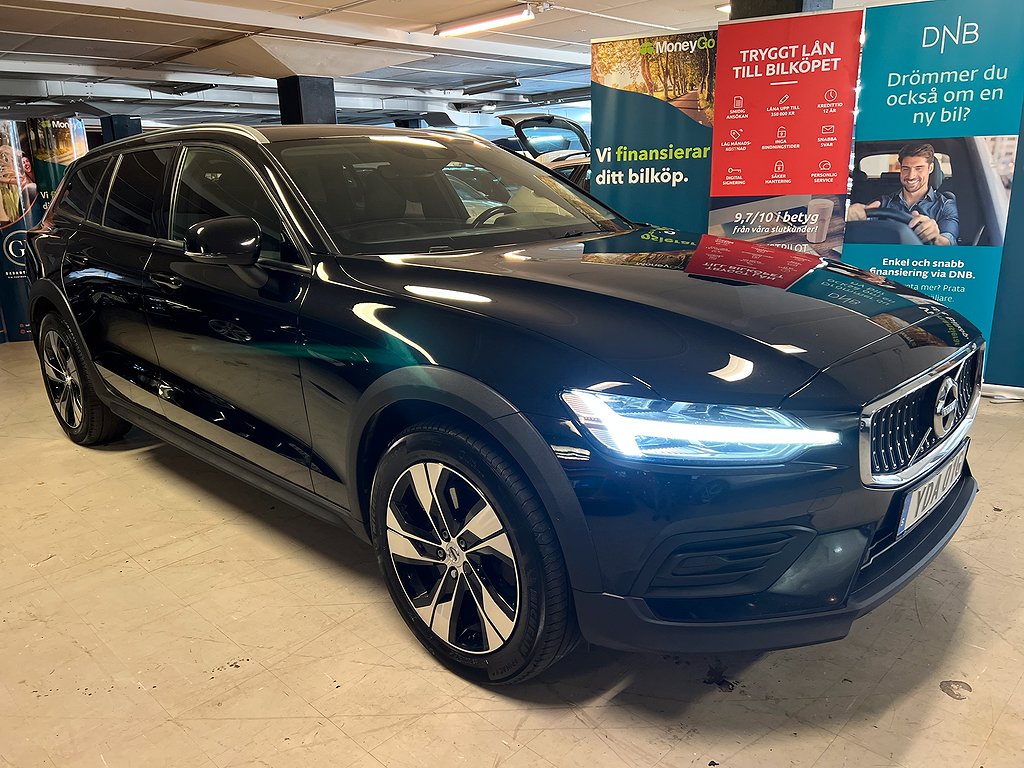 Volvo V60 Cross Country D4 (190hk)*AWD*1400kr/mån*