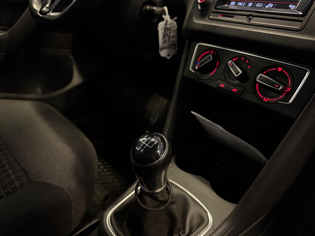 Volkswagen Polo 2016 - miniatyr 21