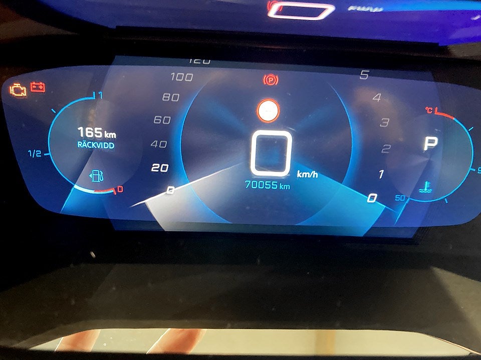 Bild på Peugeot 2008 Allure 1.2 PT 130hk Aut - B-KAMERA, CARPLAY