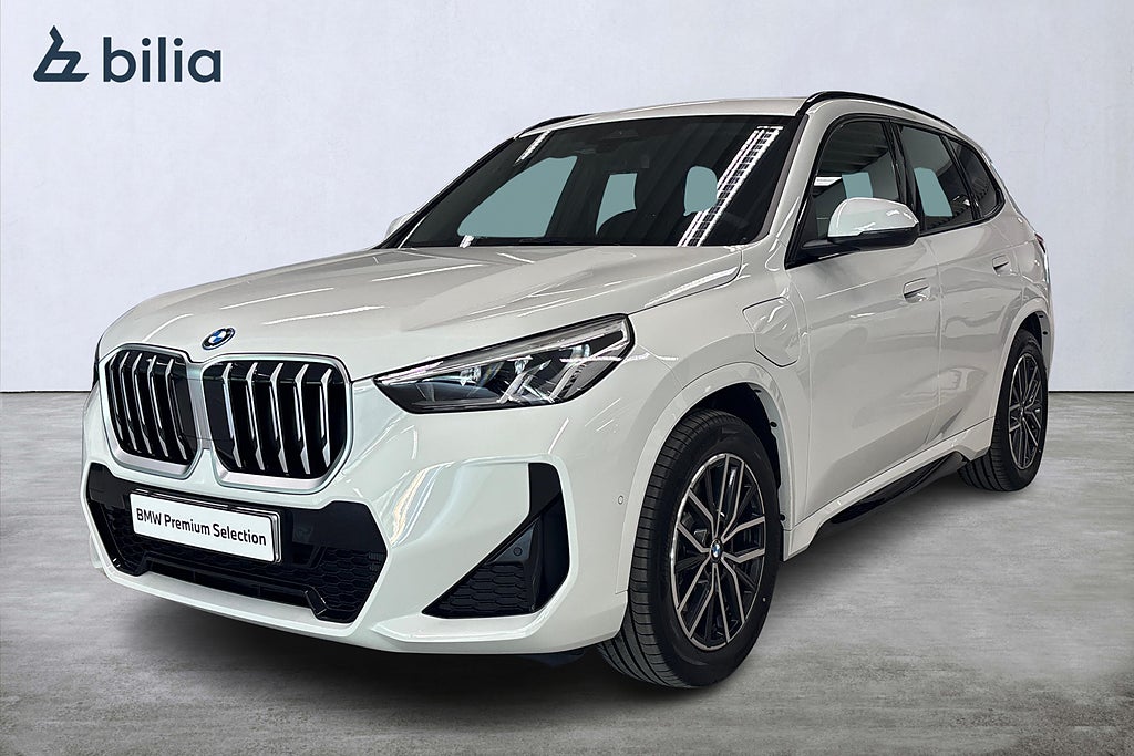 BMW X1 xDrive25e M-Sport | DEMOBIL | H&K | Drag | Backkamera | Rattvärm