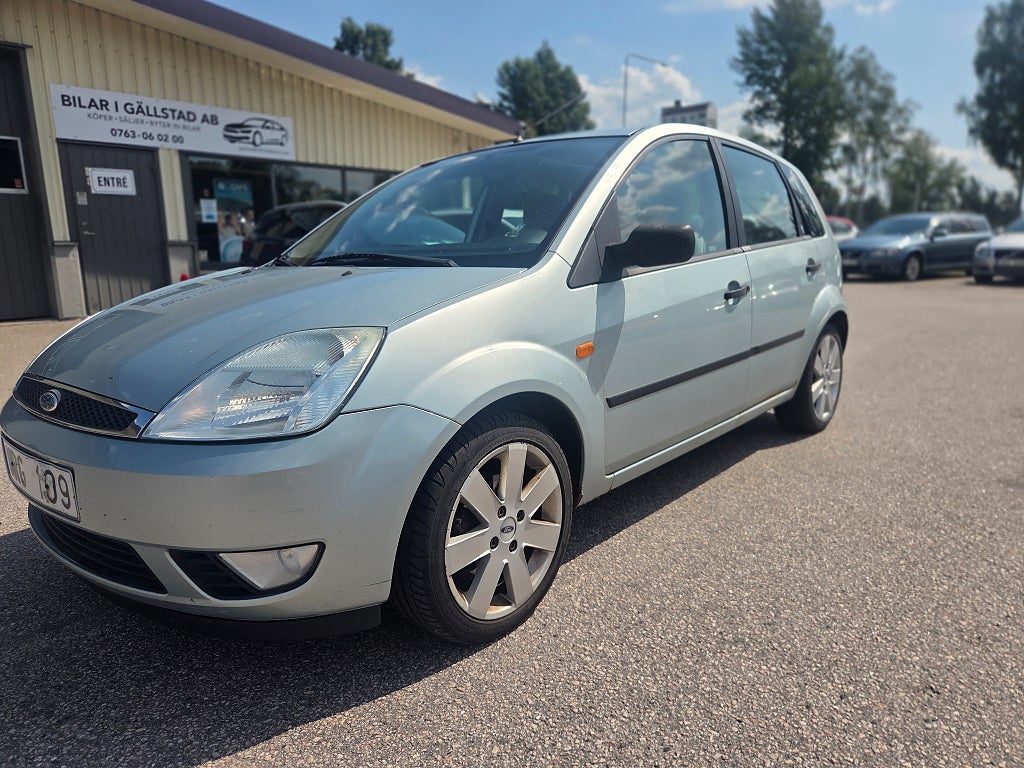 Ford Fiesta 5-dörrar 1.4 Euro 4
