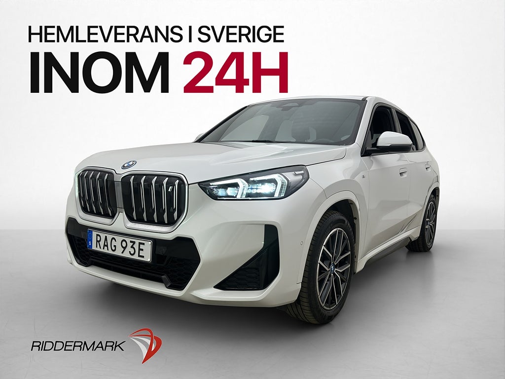 BMW iX1 xDrive30 M Sport Wide Kamera Skinn CarPlay MOMS