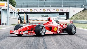 Michael Schumacher tog hem fem segrar med Ferrari F2003 GA #229. Foto: RM Sotheby's