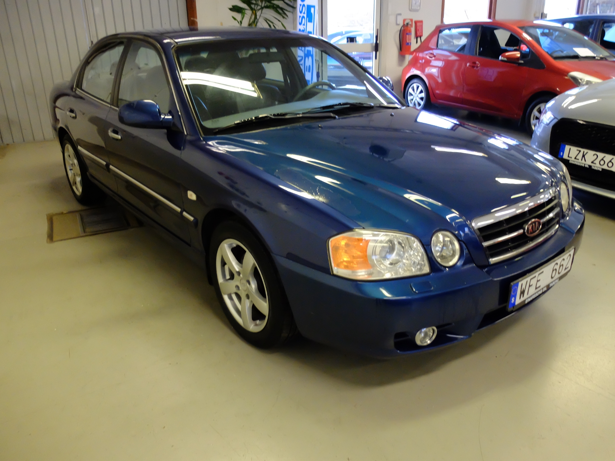Kia Magentis 2.5 V6 Aut Skinn 2005, bild 3/37