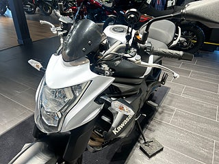 Kawasaki Ninja Er6-N /3,99%/Arrow/2440 mil