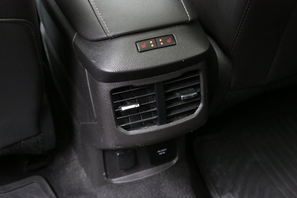 Ford Mondeo 2,0 TDCi 180hk Business Aut Kombi Panorama Värmare Drag