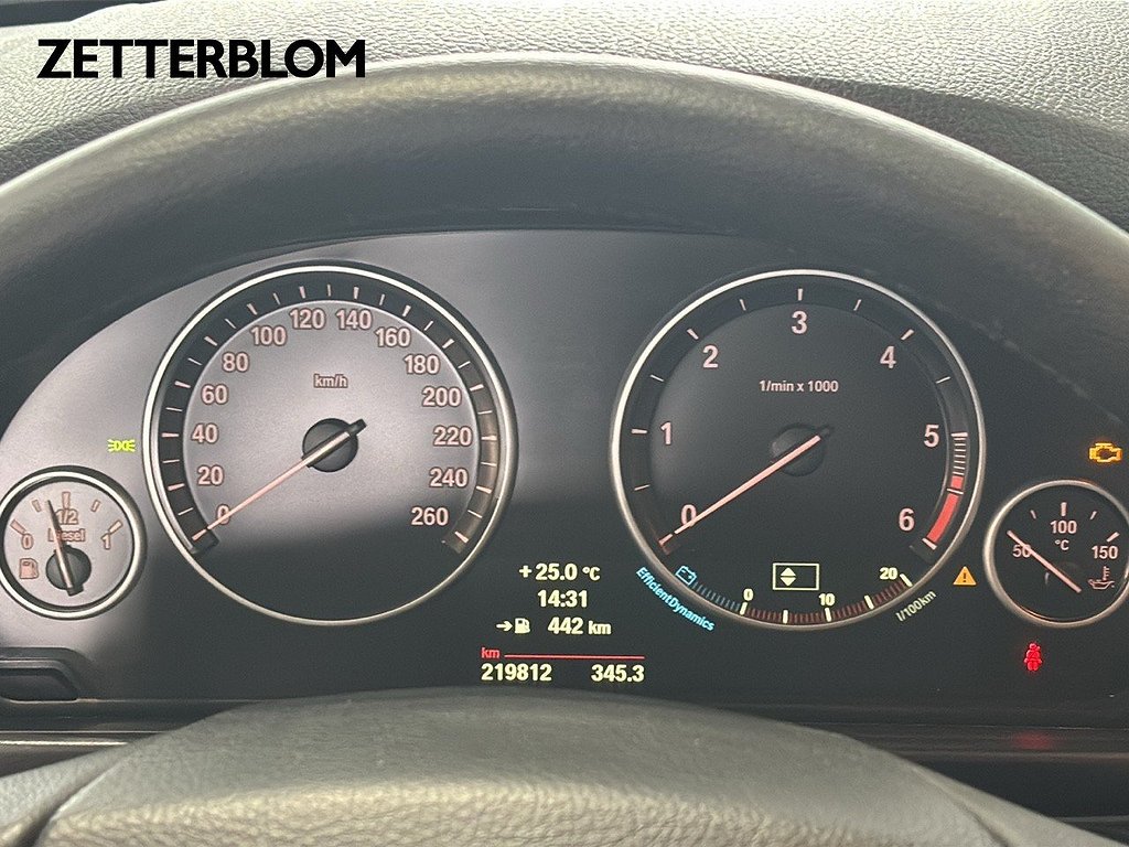 Kombi BMW 520 11 av 15