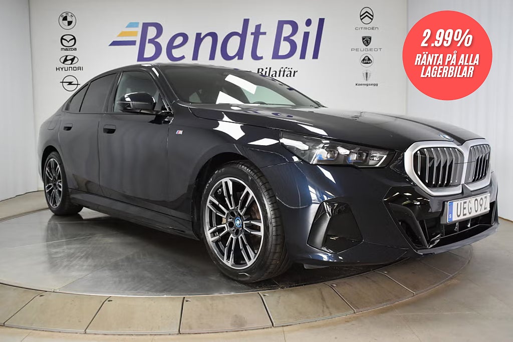 BMW i5 eDrive40 Sedan M Sport | Rattvärme | Drag | 2.99% RÄNTA
