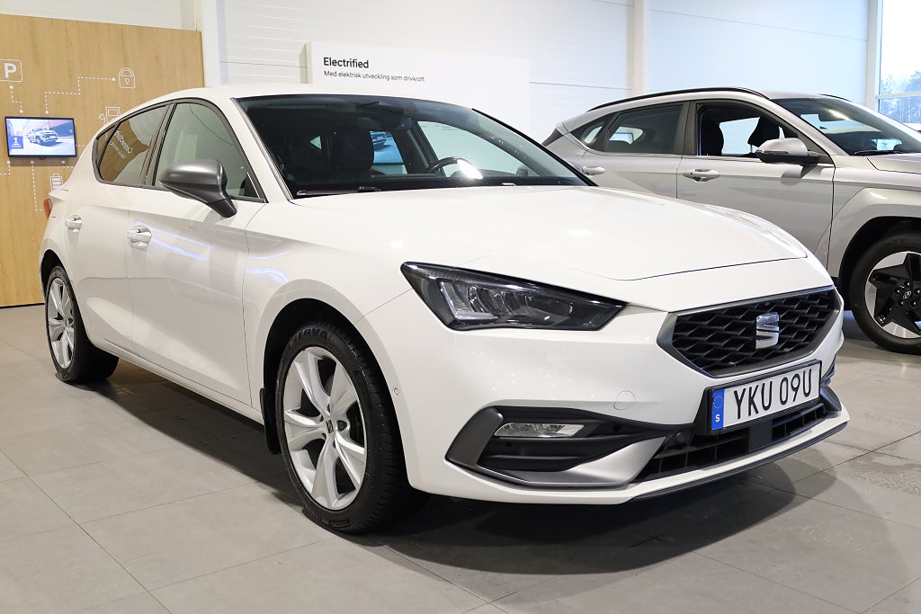 Seat Leon León e-Hybrid FR Navi Kamera Cockpit Keyless 2021