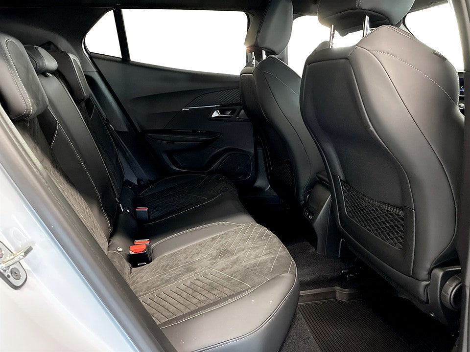 Bild på Peugeot 2008 GT 1.2 PT 130hk Aut 360-KAMERA CARPLAY KEYLESS