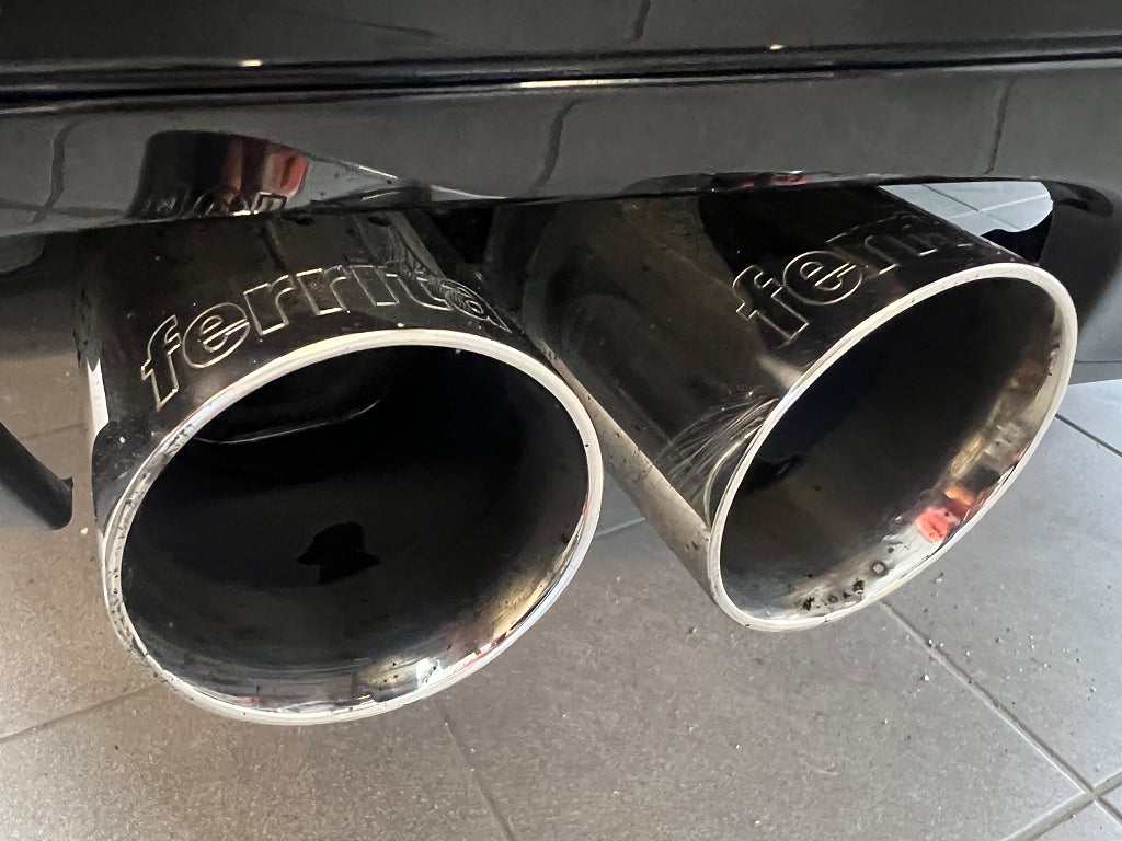BMW 550I V8 4.4 408ch - BVA - CUIR - ACC - CAMÉRA DE RECUL - HI-FI PRO