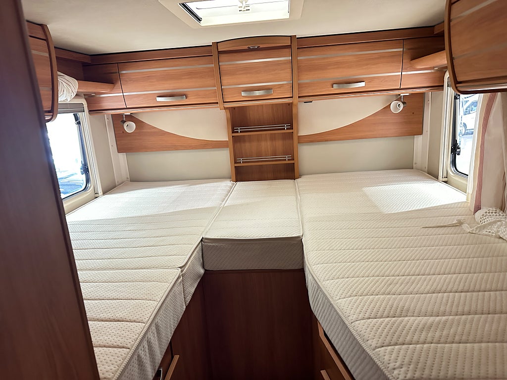 Hymer EX 688 Långbäddar taksäng fint skick thumbnail