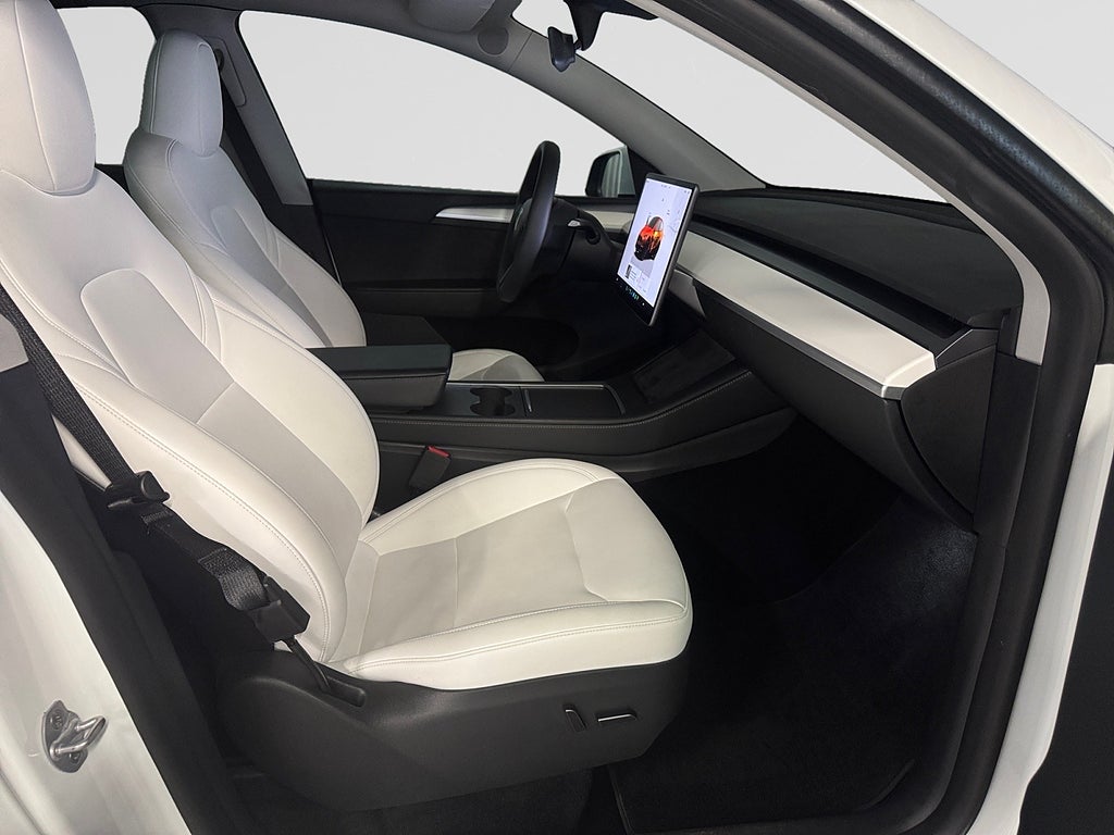 Tesla Model Y Performance 534 hk Adaptiv Farth 21" Panorama Helskinn bild 18