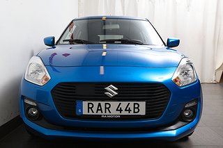Halvkombi Suzuki Swift 5 av 21