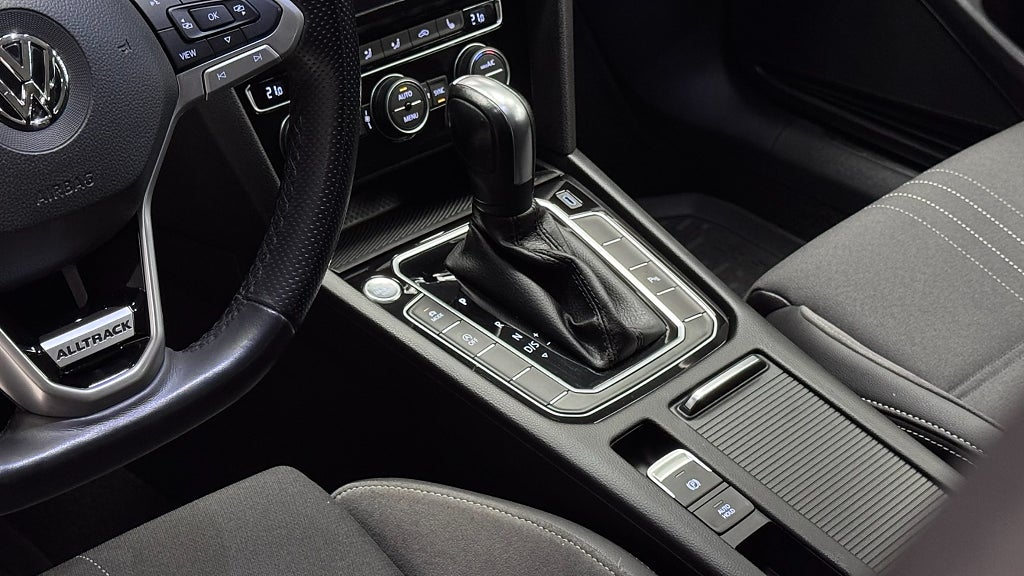 Volkswagen Passat Alltrack 2020 - miniatyr 9