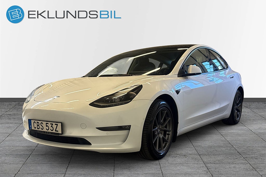 Tesla Model 3 2022