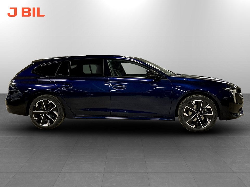 Bild på Peugeot 508 SW GT 1.2 PT 130hk Aut - B-KAMERA, EN ÄGARE