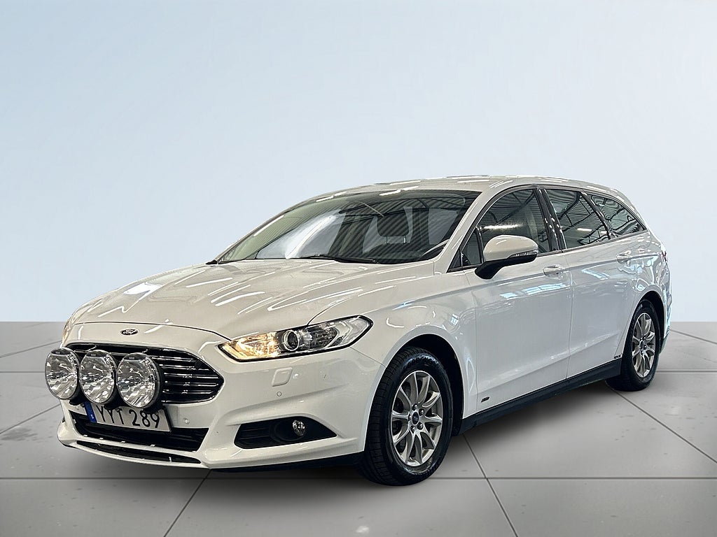 Ford Mondeo Kombi 2.0 TDCi AWD S&V-hjul/Carplay/Drag/Farthållare