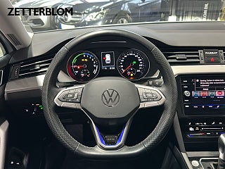 Kombi Volkswagen Passat 12 av 20