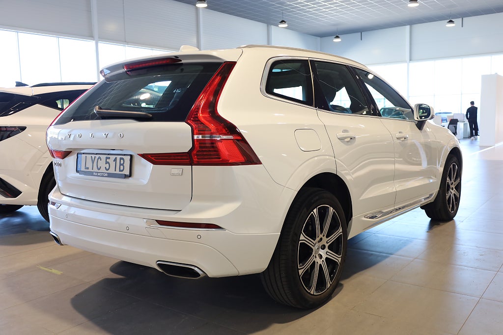 Volvo XC60 Recharge T8 AWD Inscription Orrefors Pano H&K 360° 2021