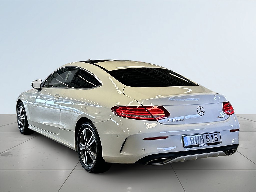 Mercedes-Benz C 250 d Coupé 4MATIC 9G-Tronic AMG Line Kamera/P&M-Värm