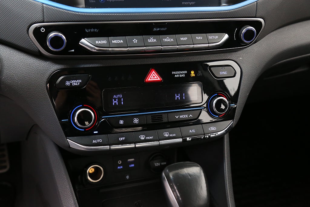 Hyundai IONIQ Plug-in 1.6 + 8.9 kWh DCT Premium Plus Eco Dragkrok 2019