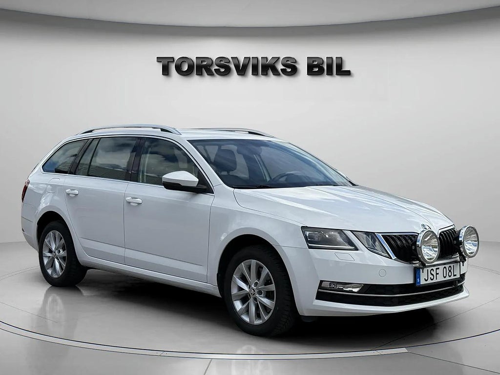 Skoda Octavia Kombi 2.0 TDI SCR 4x4 Style  - miniatyr 8