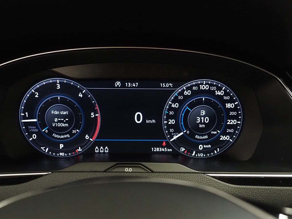 Volkswagen Passat SC 2.0 TDI 4Motion GT R-Line Cockpit Drag Skinn Kamera 2018