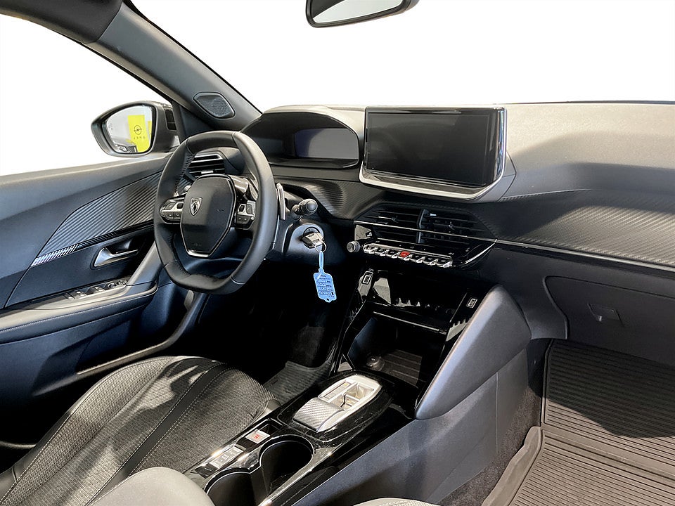 Bild på Peugeot 2008 Allure 1.2 PT 130hk Aut B-KAMERA CARPLAY