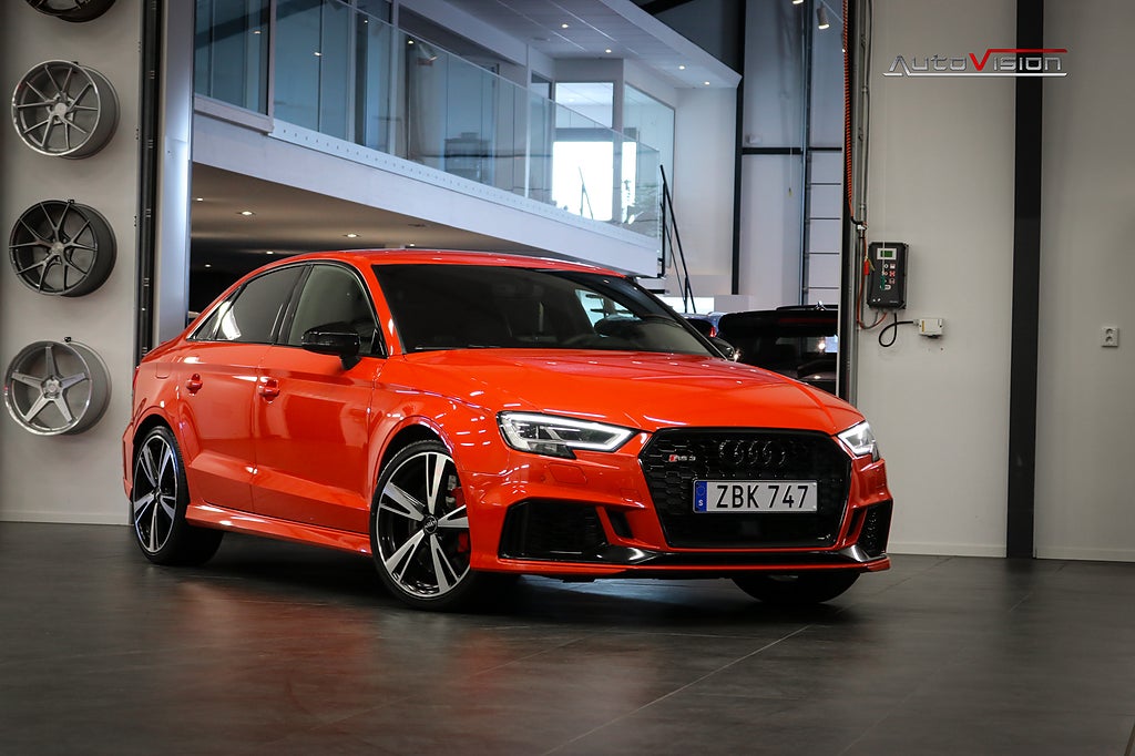 Audi RS3 2.5 TFSI Quattro NAVI ATM 520HK APR KOLFIBER 19"