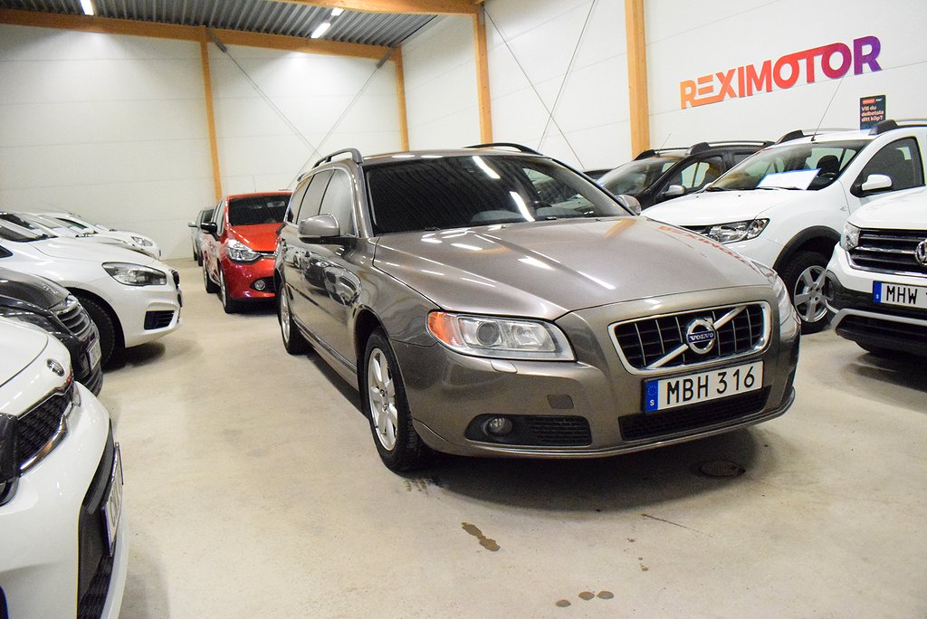 Volvo V70 D3 Momentum Euro 5  Besiktad