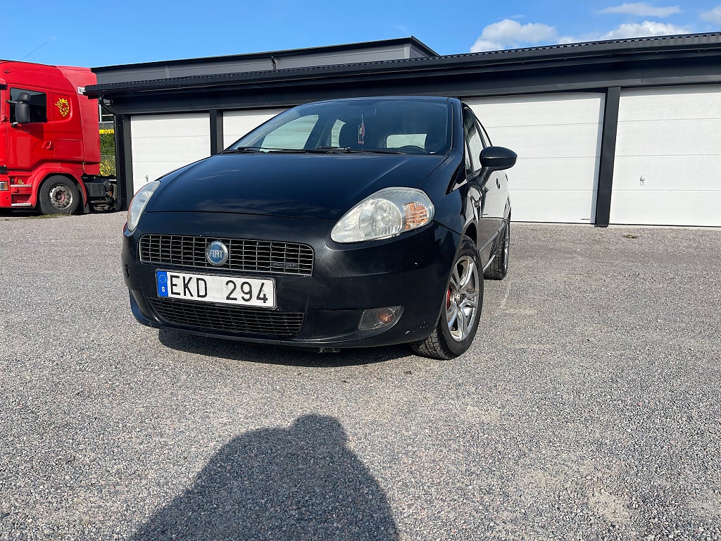 Fiat Grande Punto 1.3 16V MultiJet Nybes/ Nyserv/ 75hk