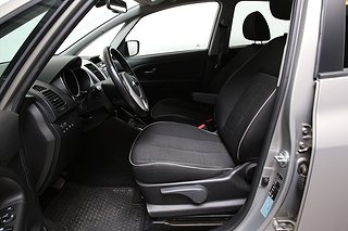 Halvkombi Kia Venga 8 av 18