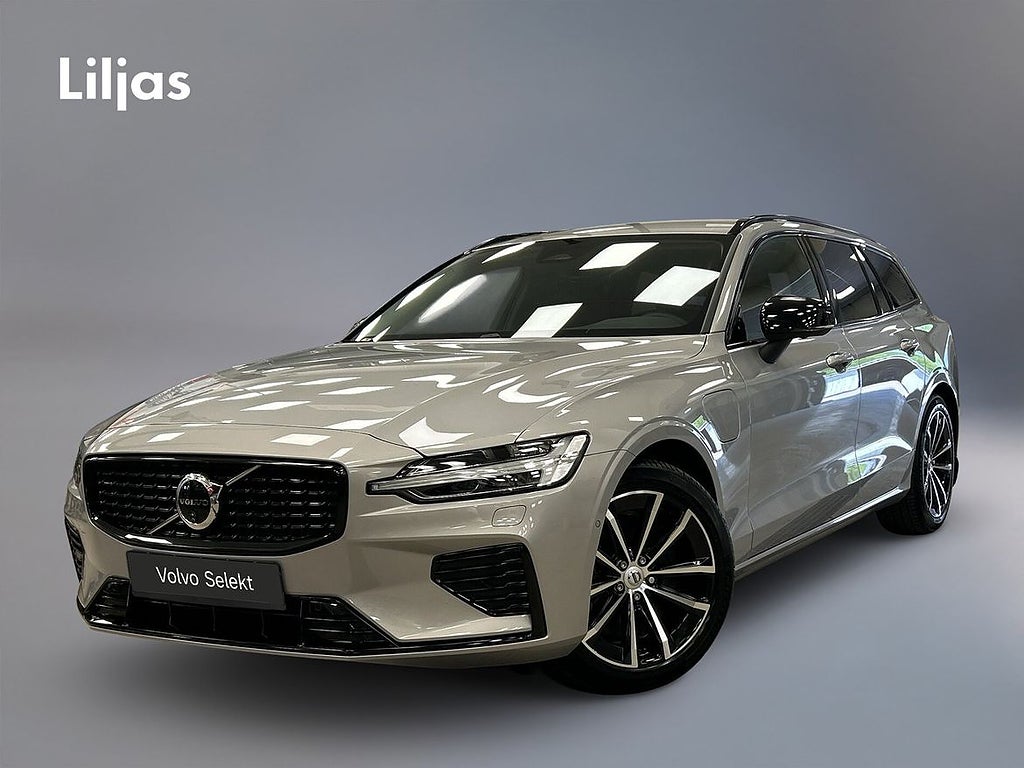 Volvo V60 T6 AWD Plus Dark Nordic Edition//360-kamera//Drag//