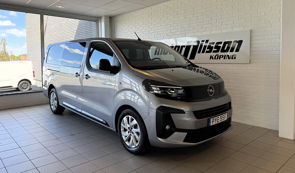 Opel Vivaro "Såld" Elite 180hk AT8 Dubbelhytt 5-sitsig Drag Värmare