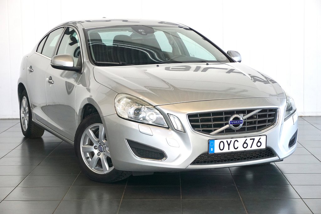 Volvo S60 D5 Geartronic Momentum Drag PDC bak