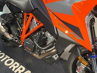 KTM 1290 Super Duke GT/Techpack/Akra/Toppbox