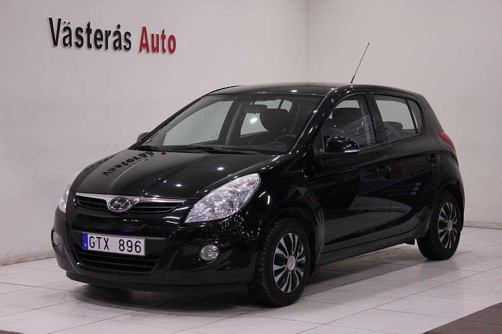 Hyundai i20 1.2 Premium Ny Besikt 77hk Euro 5